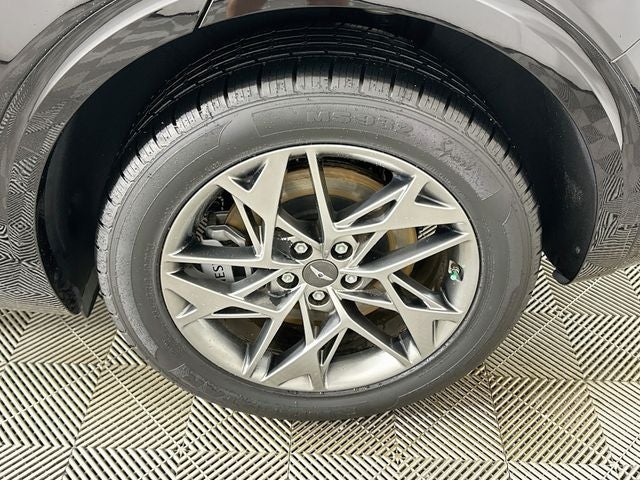 2024 Genesis GV70 2.5T