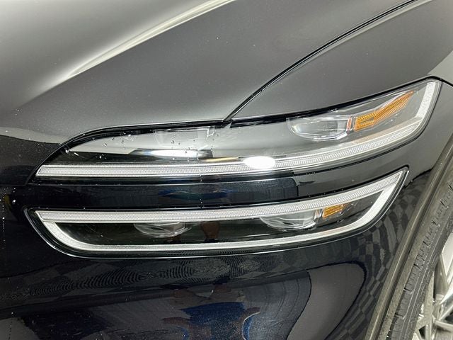 2024 Genesis GV70 2.5T