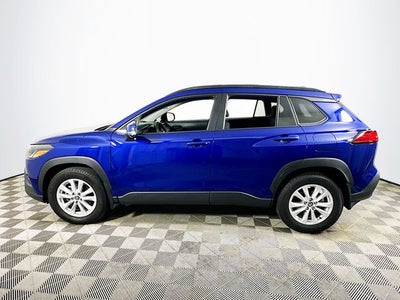 2024 Toyota Corolla Cross LE