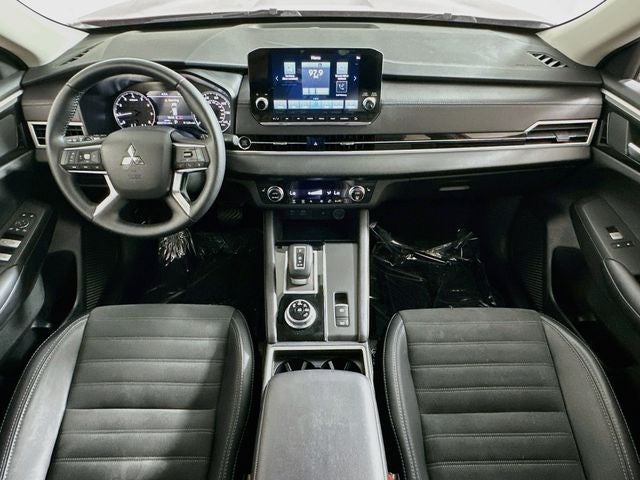 2024 Mitsubishi Outlander SE Black Edition