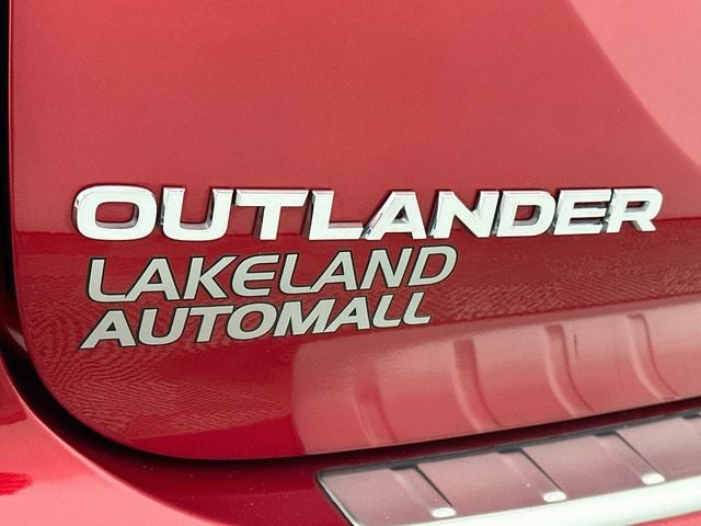 2024 Mitsubishi Outlander SE Black Edition