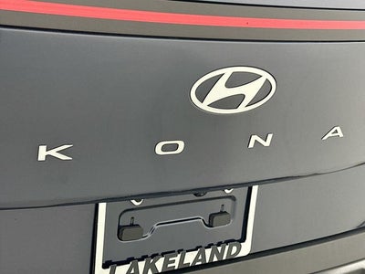 2025 Hyundai Kona SE