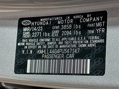 2023 Hyundai Elantra SE