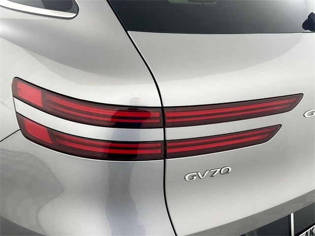 2023 Genesis GV70 2.5T Advanced