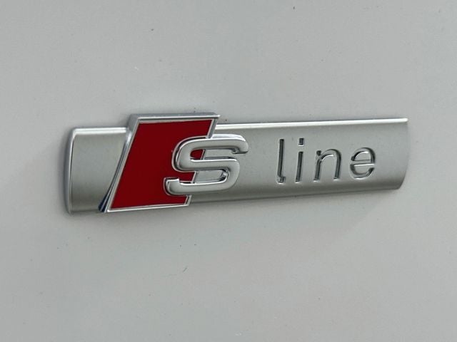2024 Audi Q5 45 S line Premium quattro