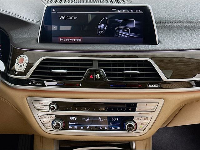 2020 BMW 7 Series 740i