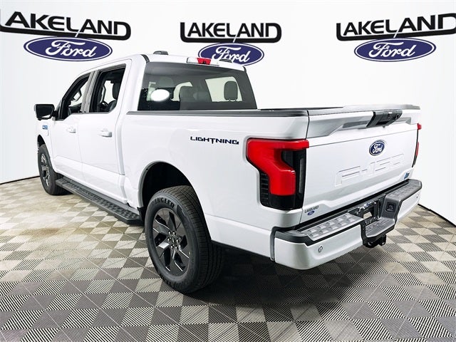 2025 Ford F-150 Lightning Flash