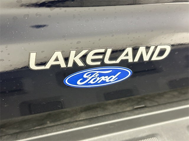 2025 Ford F-150 Lightning Lariat