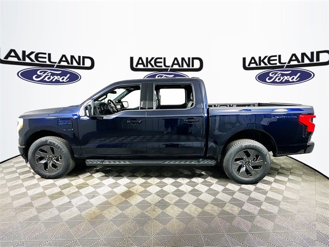 2025 Ford F-150 Lightning Lariat