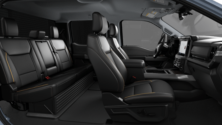 2027 Ford Super Duty F-450® Lariat®