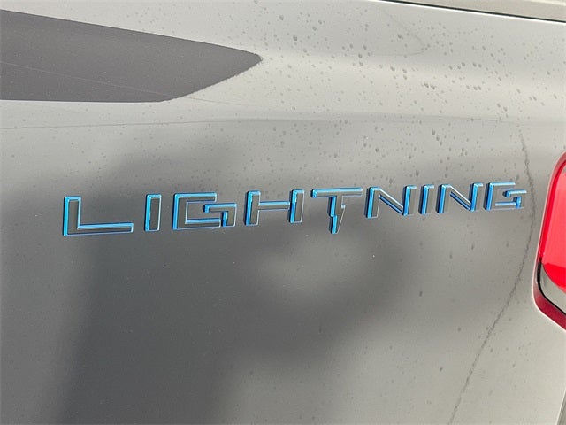 2025 Ford F-150 Lightning Flash